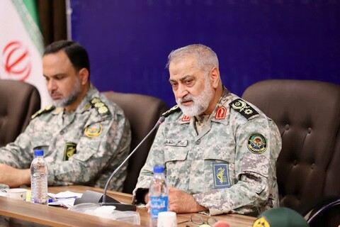 تصاویر/ نشست خبری معاون فرهنگی و تبلیغات دفاعی ستاد کل نیروهای مسلح در تبریز