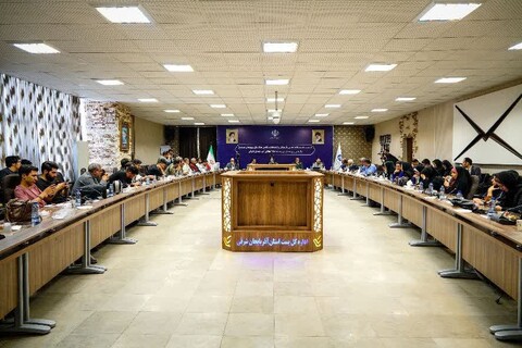 تصاویر/ نشست خبری معاون فرهنگی و تبلیغات دفاعی ستاد کل نیروهای مسلح در تبریز