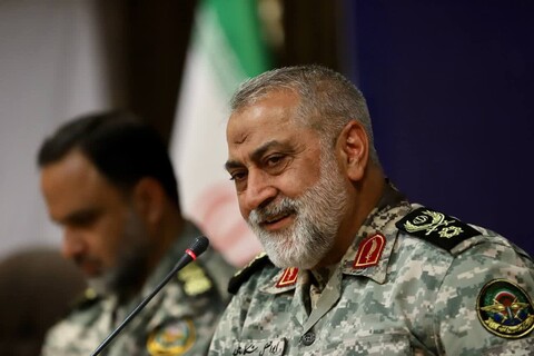 تصاویر/ نشست خبری معاون فرهنگی و تبلیغات دفاعی ستاد کل نیروهای مسلح در تبریز