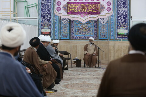 تصاویر/ جلسه ائمه جماعات مساجد پردیسان