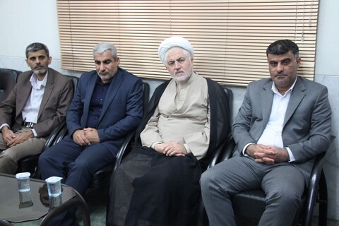 دیدار چند مدیر دستگاه های اجرایی بوشهر با نماینده ولی فقیه در استان