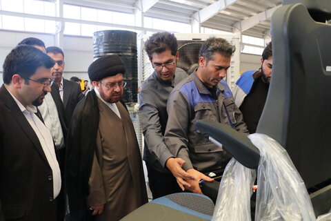 تصاویر| بازدید معاون دادستان کشور به همراه رئیس کل دادگستری و دادستان فارس از کارخانه شایان دیزل