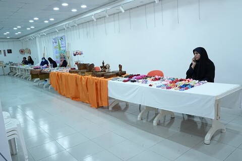 نمایشگاه دستاوردهای صنایع دستی و تولیدات مشاغل خانگی بانوان شاغل در بوشهر