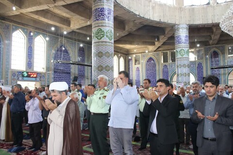 تصاویر/ اقامه نماز جمعه در خرم دره