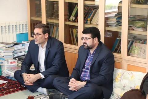 تصاویر/ دیدار رئیس دادگستری شهرستان بناب با آیت الله بنابی