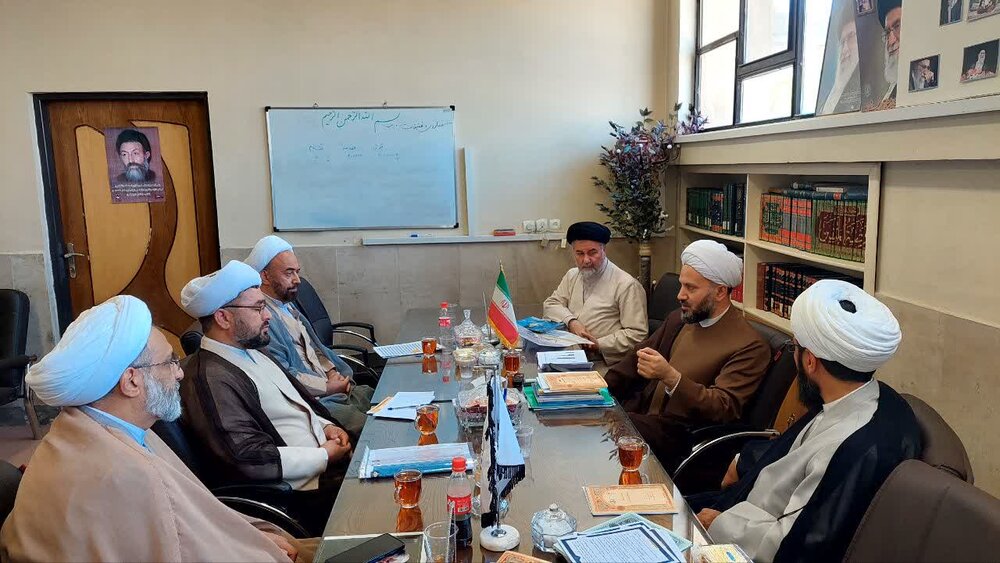 شرایط شرکت طلاب در پانزدهمین جشنواره علامه حلی(ره) کشوری