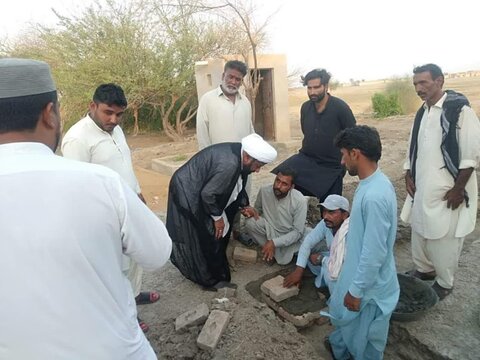 تحصیل کے این شاہ، سندھ میں سیلاب متاثرین کے لئے مکانات کی تعمیر