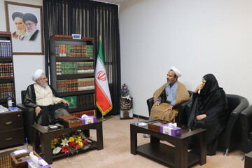 تصاویر/ دیدار طلاب استان هرمزگان با نماینده ولی فقیه