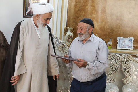 تصاویر / مراسم معارفه امام جمعه جدید شهر خاکعلی با حضور امام جمعه قزوین
