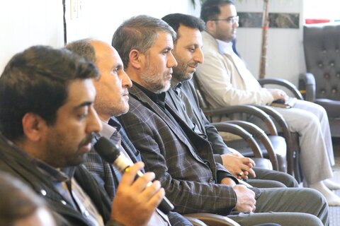 تصاویر/ دیدار مدیرکل و کارکنان تبلیغات اسلامی استان اردبیل با نماینده ولی فقیه در استان