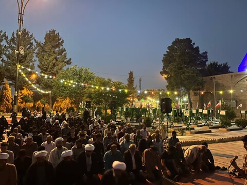 تصاویر/برگزاری دعای عرفه در ساوجبلاغ