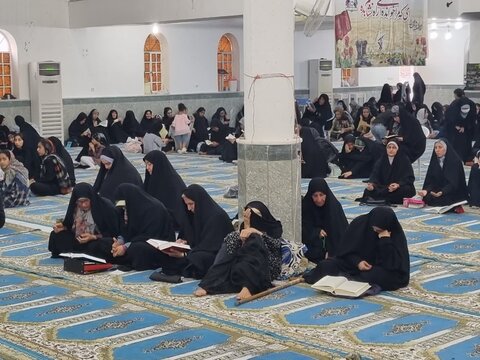 تصاویر/ نوای بندگی با دعای عرفه در شهرستان پارسیان