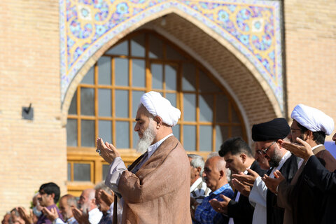 تصاویر / نماز عید سعید قربان به امامت نماینده ولی فقیه در استان قزوین