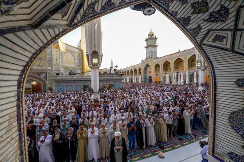 برگزاری نماز عید سعید قربان در حرم حضرت امیرالمومنین (علیه السلام)