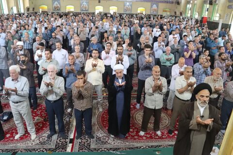 تصاویر/ حضور پرشور مردم شریف سلماس در نماز جمعه ۹ تیرماه ۱۴۰۲