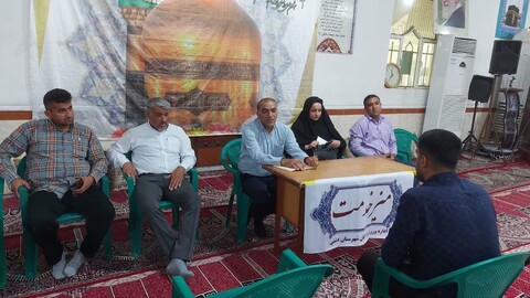 برگزاری میز خدمت در مصلی های جمعه استان بوشهر