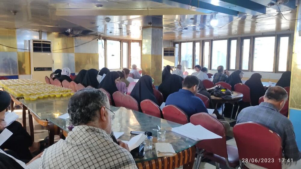 مراسم دعای وداع برگزیدگان مسابقات ملی کتابخوانی سردار دل‌ها در کربلا