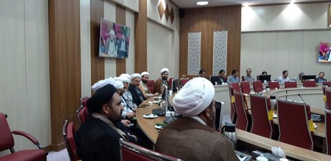تصاویر / دیدار مدیر ومعاونین مرکز مدیریت حوزه علمیه قزوین با مدیر کل دادگستری استان