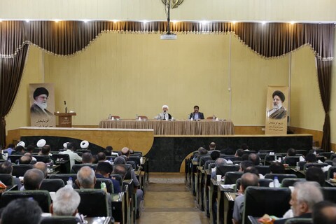 ولایت ہماری زندگی کی جہت و سمت کو مشخص کرتی ہے / پرچم غدیر، امامت و ولایت کی حکمرانی کی علامت ہے