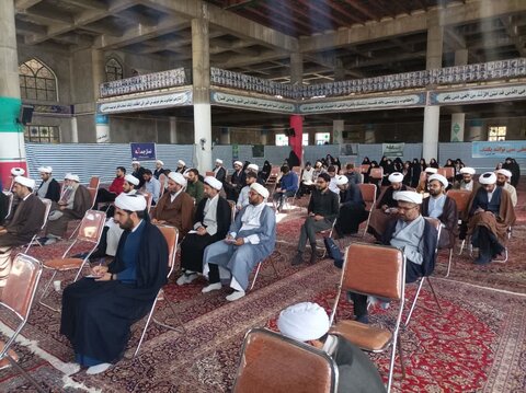 تصاویر برگزاری کارگاه جهاد تبیین در نورآباد