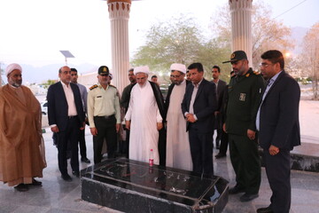 فیلم| خلاصه سفر یک روزه نماینده ولی فقیه در استان هرمزگان به شهرستان بستک