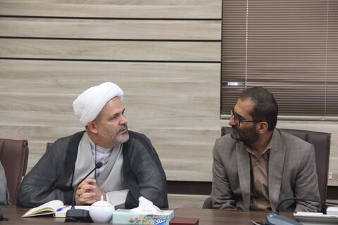 تصاویر / دیدار مسئولین کانون های هلال احمر مدارس علمیه قزوین با مدیر عامل جمعیت هلال احمر استان قزوین