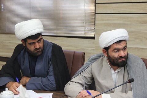 تصاویر / دیدار مسئولین کانون های هلال احمر مدارس علمیه قزوین با مدیر عامل جمعیت هلال احمر استان قزوین