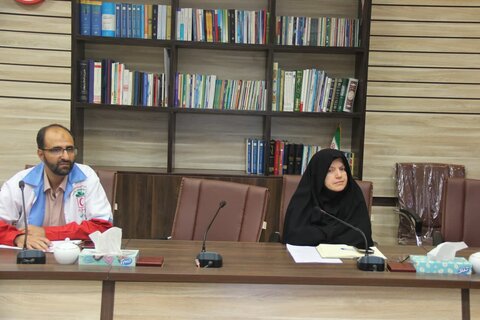 تصاویر / دیدار مسئولین کانون های هلال احمر مدارس علمیه قزوین با مدیر عامل جمعیت هلال احمر استان قزوین