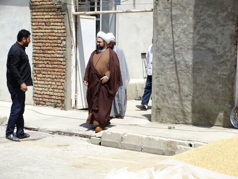 تصاویر/ بازدید امام جمعه چهاربرج از محل های دریافت زکات