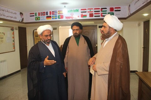 تصاویر/ بازدید مدیر حوزه علمیه قزوین از دو مرکز زبان و مشاوره حوزه علمیه استان