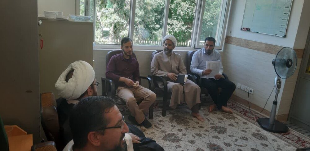 جلسه شورای بسیج اساتید، طلاب و روحانیون استان همدان برگزار شد
