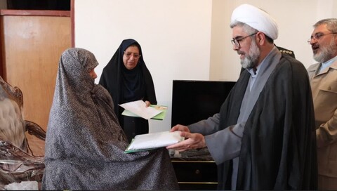 تصاویر/ تجلیل مدیرکل بنیاد شهید و امور ایثارگران آذربایجان غربی از خانواده شهدا