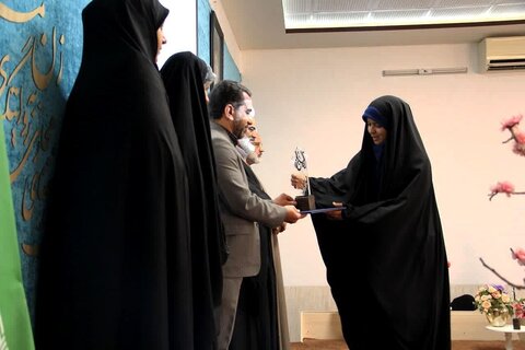 تصاویر/ دومین همایش ملی سبک زندگی دینی به روایتگری زن مسلمان