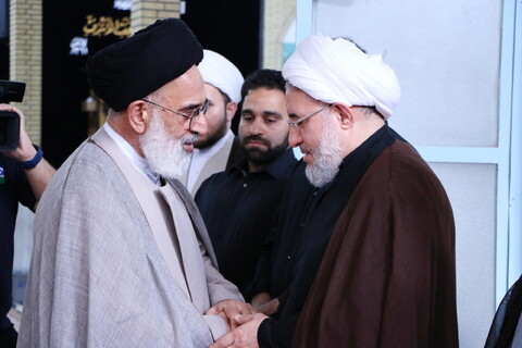 تصاویر / مراسم تشییع پیکر همشیره آیت الله اراکی