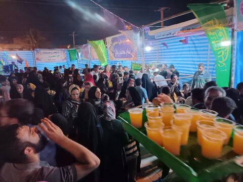 تصاویر/ مهمونی بزرگ غدیر در کنار ساحل بندرلنگه