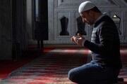 نماز کا قضا ہونا/بعض لوگ یہی سوچتے ہیں کہ اگر آخری وقت میں نماز پڑھی ہے تو ان کی آدھی نماز درست ہے اور باقی قضا