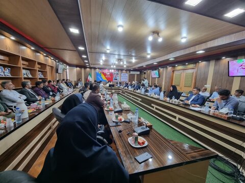 جلسه شورای اداری گناوه با حضور آیت الله حسینی بوشهری
