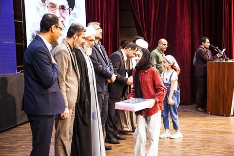 اختتامیه سومین رویداد بچه‌های مسجد در بوشهر