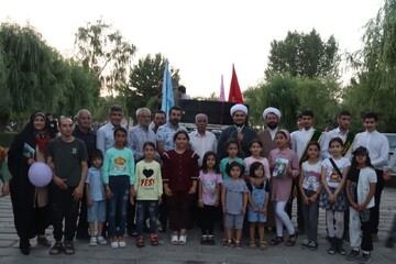 تصاویر/ برگزاری جشن عید غدیر در محلات ارومیه به همت طلاب مدرسه علمیه امام خامنه ای