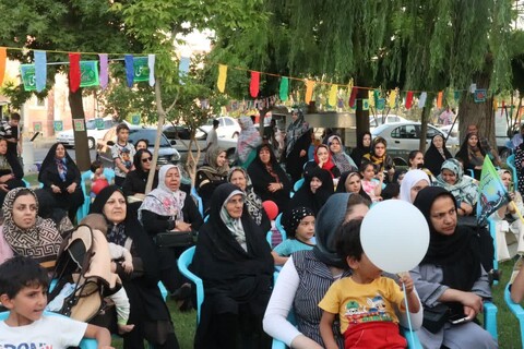 تصاویر/ برگزاری جشن عید غدیر در محلات ارومیه به همت طلاب مدرسه علمیه امام خامنه ای