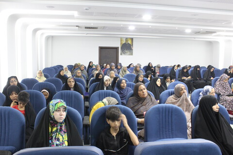 تصاویر/ برگزاری کارگاه «غدیر شناسی» ویژه بانوان در شهرستان قشم