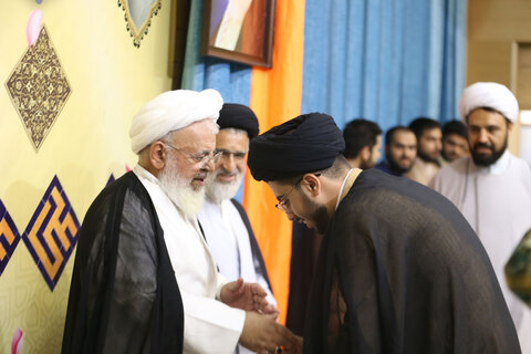 تصاویر | جشن عید غدیر و مراسم عمامه گذاری طلاب یزدی