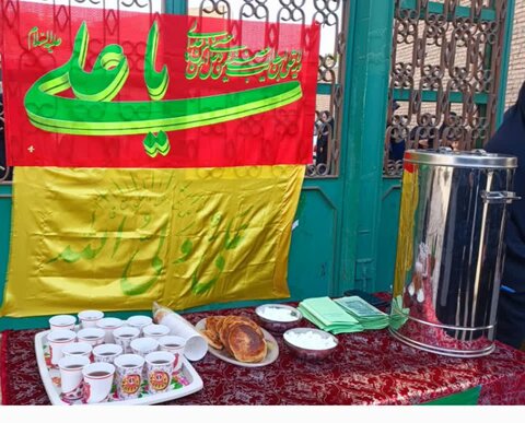 اطعام و برگزاری مسابقه خطبه غدیریه به مناسبت عید غدیر توسط مدرسه علمیه خواهران مهدیه خنداب