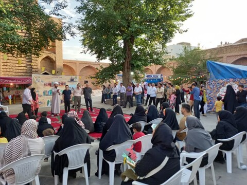 تصاویر/ اجرای برنامه جشن  و شادی در مسجد مطلب خان خوی