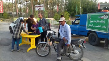 تصاویر/ ایستگاه صلواتی سادات آبپخش به مناسبت عید غدیر