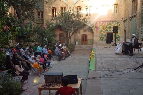 تصاویر / مراسم جشن غدیر در مدرسه علمیه سردارین قزوین