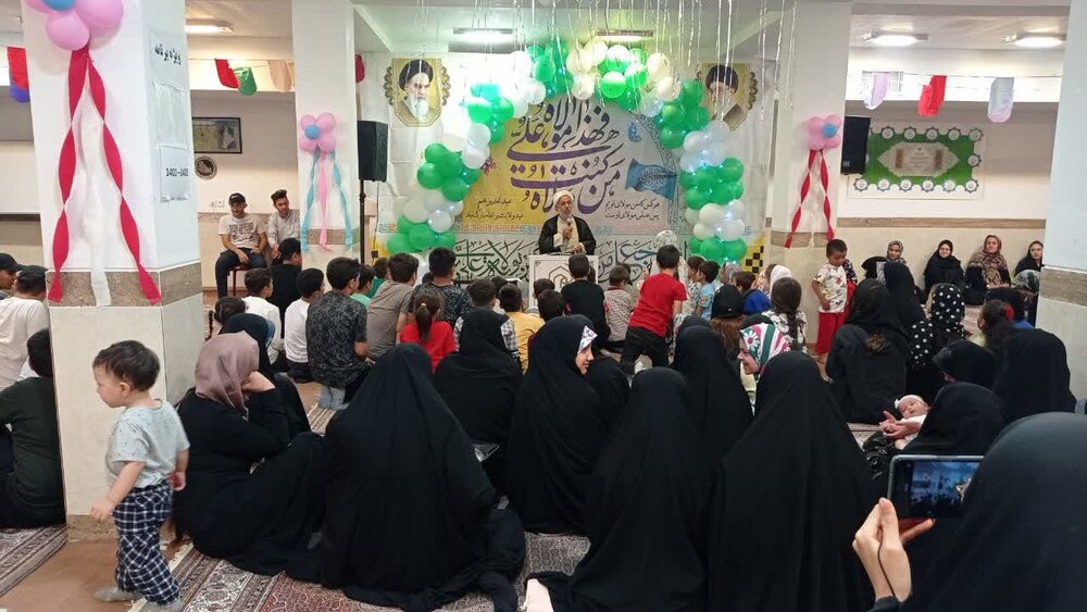 جشن خانوادگی غدیر مدرسه علمیه فاطمه الزهراء(س) مرند + عکس