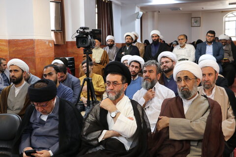 تصاویر| مراسم تجلیل از دست اندرکاران همایش حوزه انقلابی حوزه منتظر