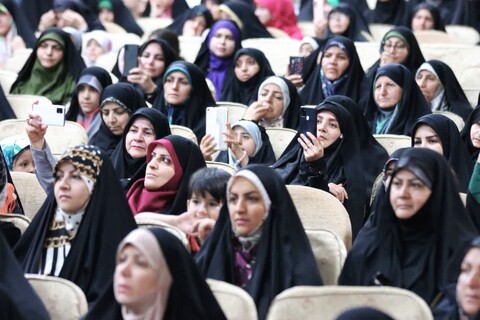 تصاویر/همایش حامیان عفاف و حجاب در کرج