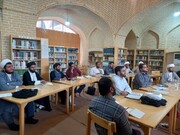 برگزاری دوره کارگاهی پایان نامه نویسی در حوزه علمیه یزد + عکس